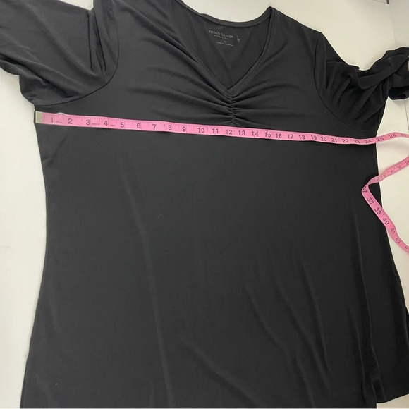 Susan Graver Blouse Womens Size 1X Black Ruched VNeck 3/4 Sleeve Stretch - Picture 6 of 8